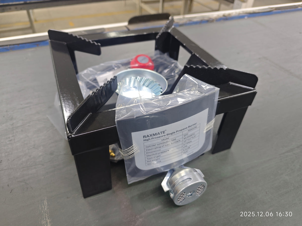 RM01PB 80,000 BTU Lightweight Enamel Outdoor Stove